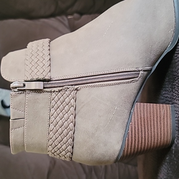 High heel boots- short boots - Picture 9 of 11